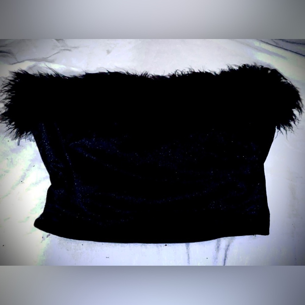 ADORBSS FOREVER21 FEATHER TUBE TOP